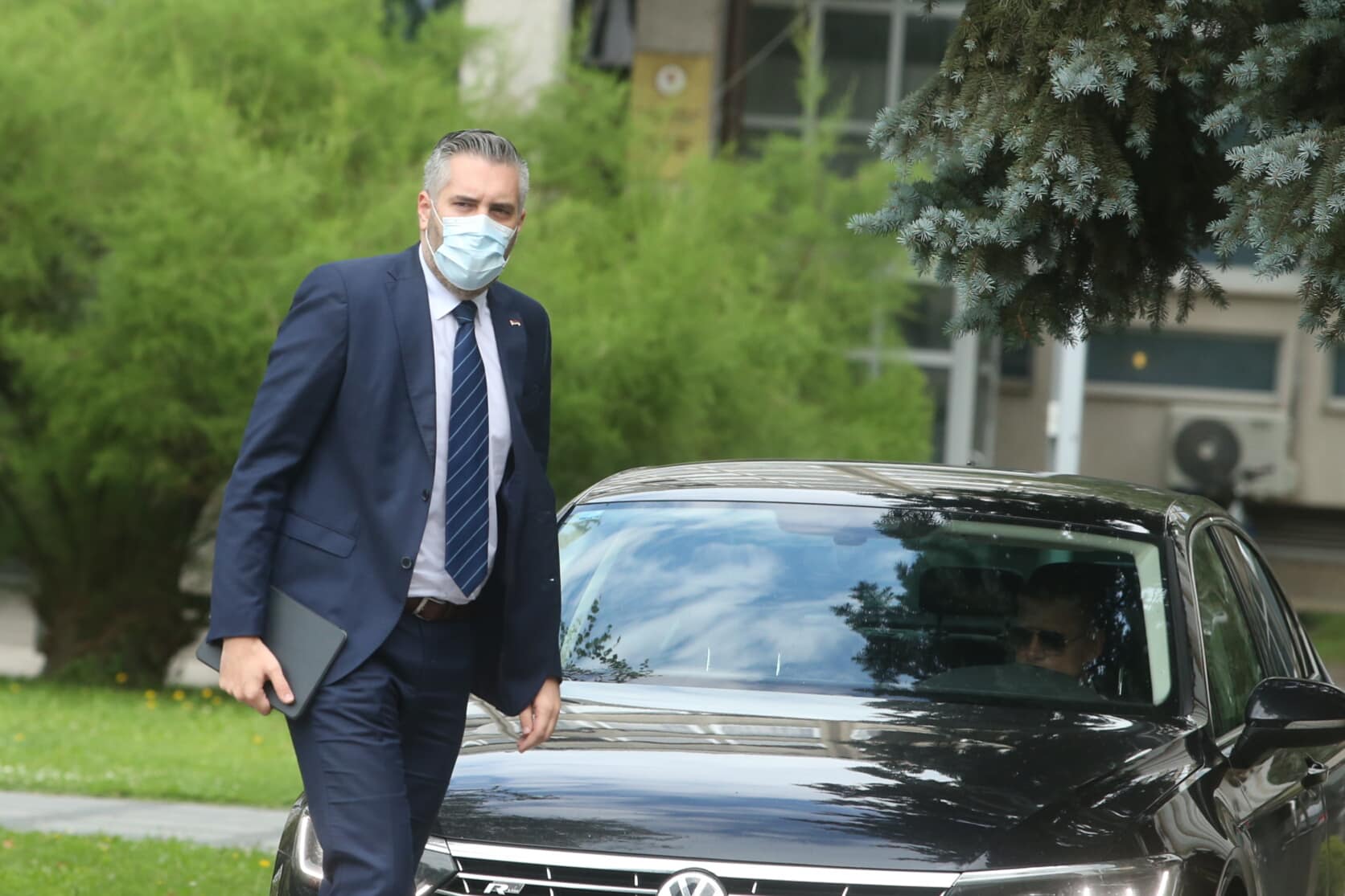 Peter Rajcevic RAJČEVIĆ POZVAO STUDENTE U DOMOVIMA NA MAKSIMALAN OPREZ - Novosti Plus