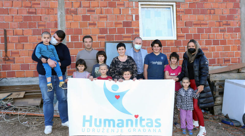 humanitas-udruzenje-donirali-kravu-porodici-savanovic