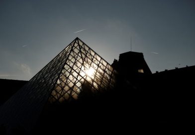 Šta je sve Luvr pregurao ove godine !