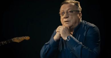 “Svanuo dan”: Posthumno objavljen duet Halida Bešlića i Amira Jesenkovića !