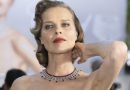 Eva Hercigova pokazala kako se na crvenom tepihu nose dijamanti vredni milione !