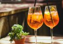 Kako da napravite Aperol Spritz koji izgleda i ima ukus kao da ste ga naručili u najlepšem italijanskom baru