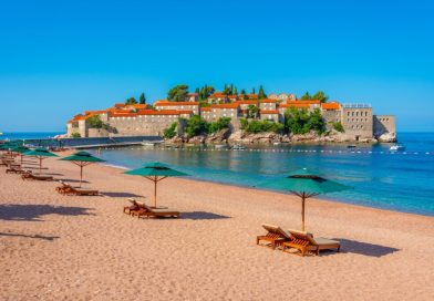 Ovo su najbolje plaže na svetu za 2026: Sveti Stefan u prvih 50 u Evropi, Grčka dominira !