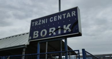 Dobili rok, moraju da sele: Definitivan kraj pijace u Boriku, vlasnik traži investitora za zgradu