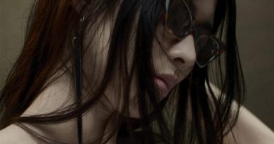 McQueen predstavlja futurističku viziju luksuza kroz Spring/Summer 2026 eyewear kolekciju