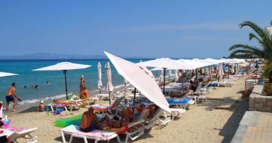 Grčka staje na put masovnom turizmu: Ograničava broj turista i uvodi stroga pravila za ostrva !