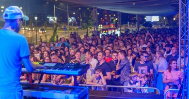 Nina Badrić otvara Coffee Fest na Kastelu: Vikend kafe, muzike i druženja u Banjaluci !