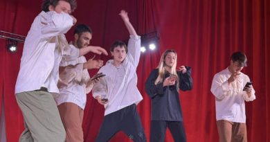 Ekipa predstave “Ovo je zaista dobar tekst” na Međunarodnom festivalu u Bugarskoj!