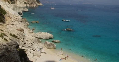 Na jednoj od najlepših plaža Evrope su zabranili ono nezamislivo: Turisti besni zbog novog pravila