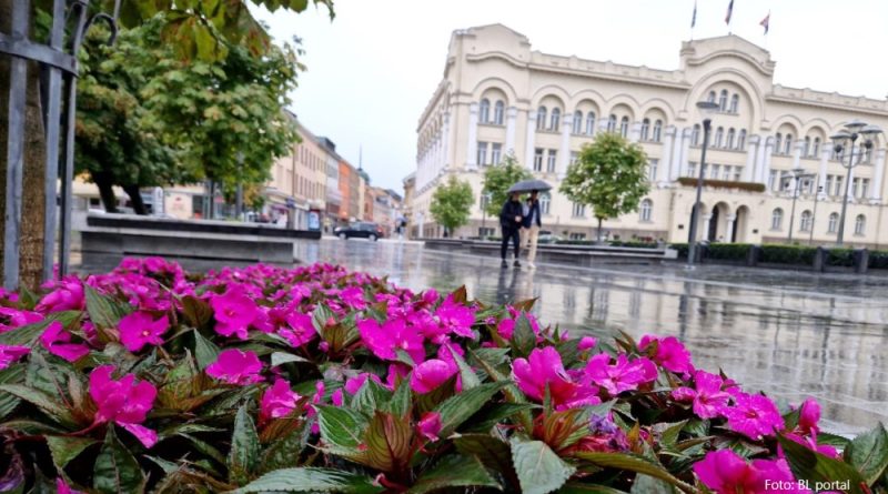 Stiže velika promjena: Nakon paklenih vrućina slijede kiša, grad i jak vjetar !