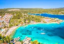 Na ovom se dalmatinskom otoku broj djece u vrtiću udvostručio! Nekad je bio na lošem glasu, a danas privlači sve više ljudi