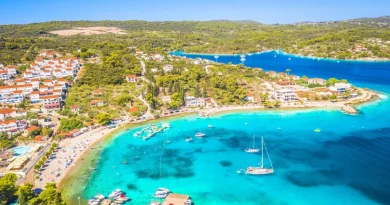 Na ovom se dalmatinskom otoku broj djece u vrtiću udvostručio! Nekad je bio na lošem glasu, a danas privlači sve više ljudi
