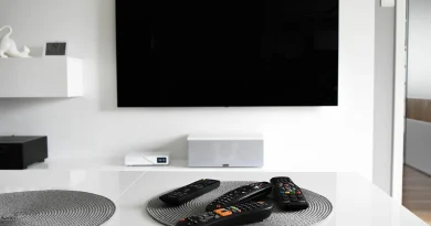 UNA TV ide u ruke Telekoma Srbija: Podnesena prijava za preuzimanje !