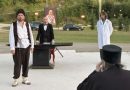 U susret Kočićevim danima: U manastiru Gomionica odigrana predstava “Jazavac pred sudom” !