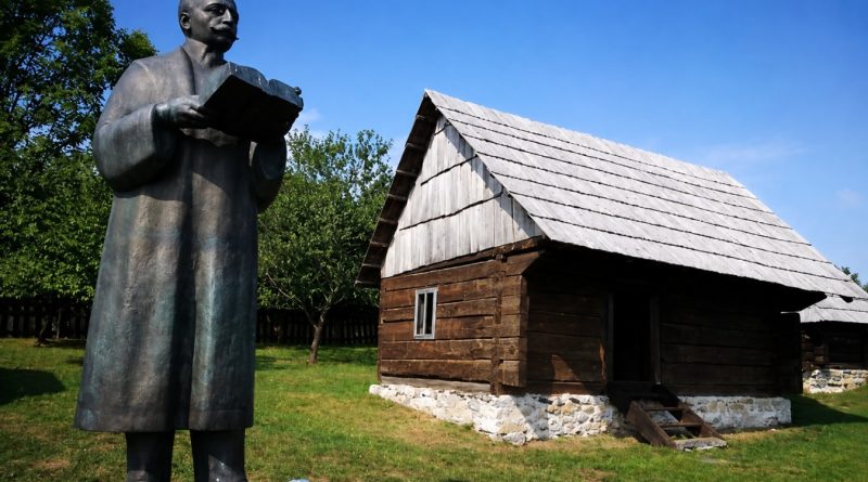 Zbor između književnosti i šatora: Ima li još Kočića na Manjači !