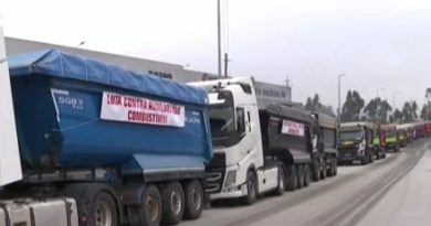 Masovni protesti u Portugaliji zbog skupog goriva: Formirana kolona kamiona duga čak 150 kilometara.