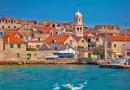 Mjesto koje zovu “hrvatski Santorini” od kopna je udaljeno samo 15 minuta brodom !