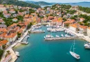U malom dalmatinskom mjestu postoji kutak u kojem vam je dužnost odmarati i pustiti “vraga da odnese prišu”