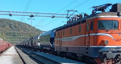 Prvi voz krenuo novom rutom kroz RS: Povezuje Zagreb i Novi Sad !