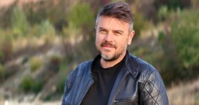 Boris Režak obradovao publiku novom pjesmom “Priznajem” i najavio album !
