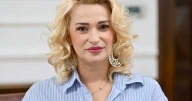 Basara: Penzija za majke četvoro i više djece i manji porezi za zaposlene majke