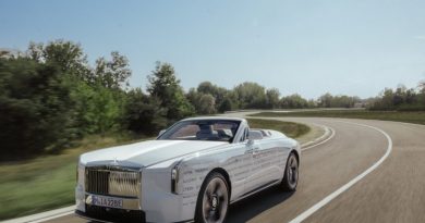 Rolls-Royce testira kabriolet od skoro 10 miliona dolara !